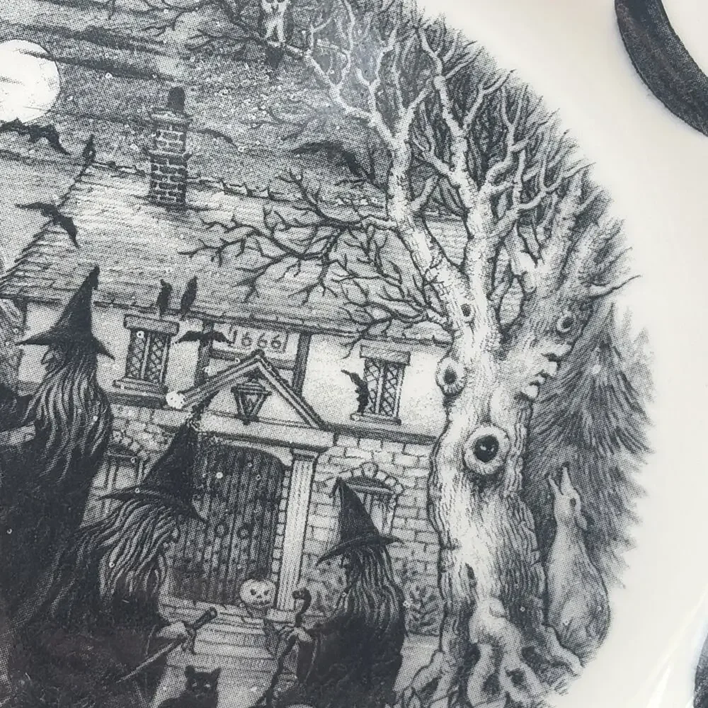 Royal Stafford Witches Coven Set 8 Salad/Side Plate Ghost Halloween Seance New